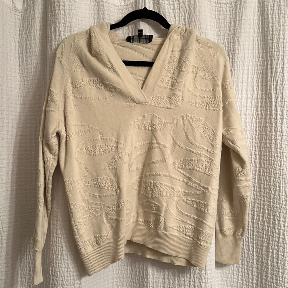Hilton Hollis sweatshirt